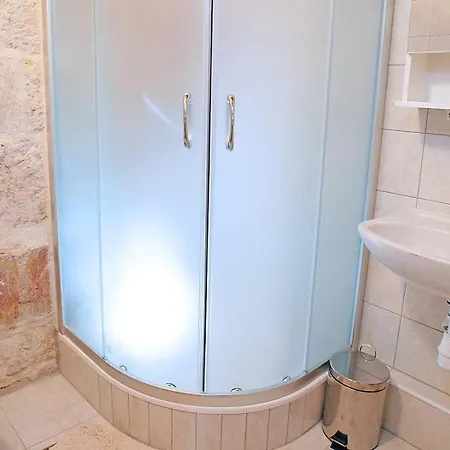 House In Sumpetar With Sea View, Terrace, Air Conditioning, Wifi 5133-1 Jesenice (Split-Dalmatia)